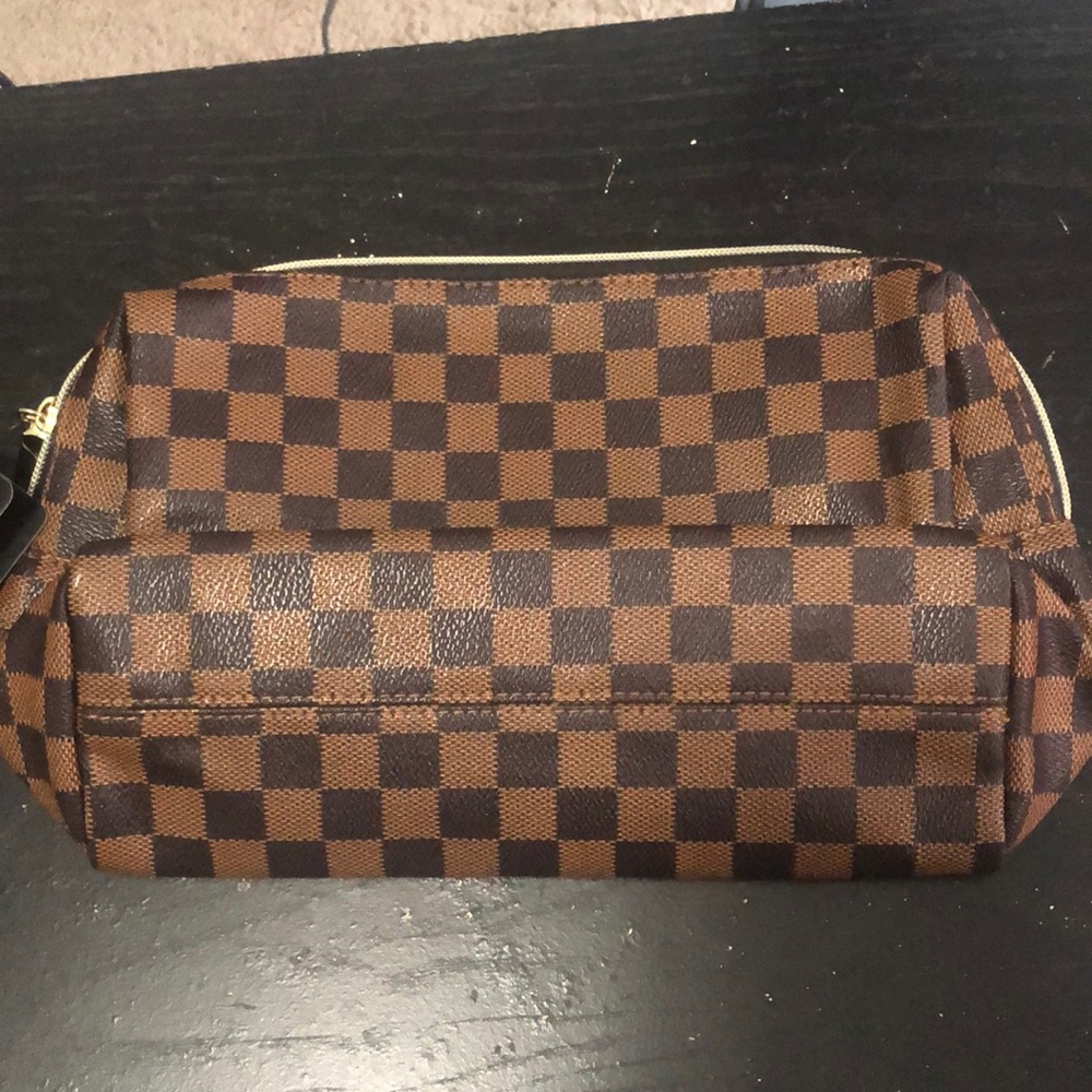 Wodkeis cosmetic bag ….